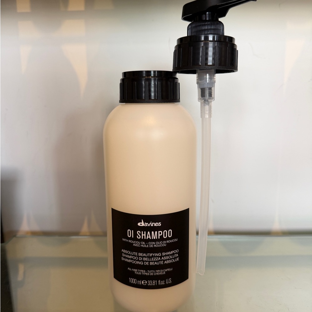 Davines OI Shampoo - New Professional Size 1000ML